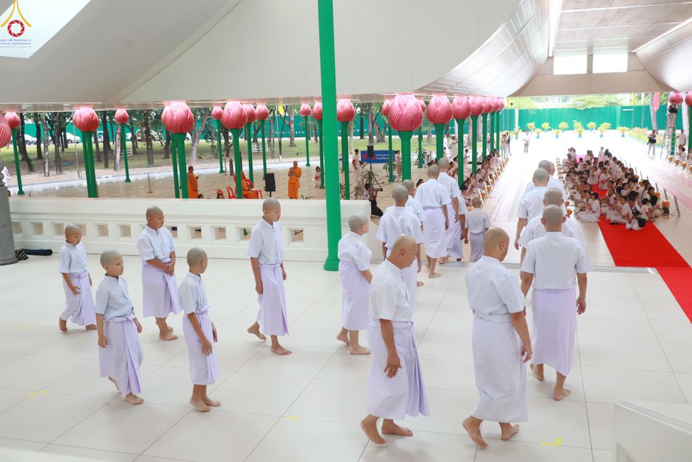 ภาพ No.338769:วันที่ 11 กรกฎาคม พศ.2569 พิธีบรรพชาอุปสมบท โครงการอุปสมบทหมู่ธรรมทายาทนานาชาติ  IDOP รุ่นที่ 21 (ภาษาจีน)  จากประเทศจีน มาเลเซีย สิงคโปร์ และไต้หวัน , โครงการบรรพชาสามเณรโรงเรียนนานาชาติ รุ่นที่ 15