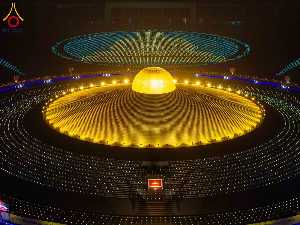 ภาพ No.307149:วันที่ 31 มกราคม พ.ศ. 2569  พิธีจุดประทีปธรรมถวายเป็นพุทธบูชา  และบูชาธรรมมหาปูชนียาจารย์ (ภาพชุดที่ 1) ณ วัดพระธรรมกาย ปทุมธานี ในโครงการธรรมยาตรา กตัญญูบูชา มหาปูชนียาจารย์ พระมงคลเทพมุนี(สด จนฺทสโร) พระผู้ปราบมาร อนุสรณ์สถาน 7 แห่ง ปีที่ 14