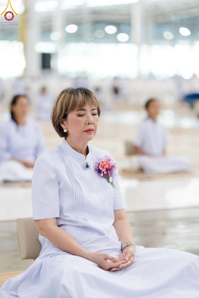 ภาพ No.151510:พิธีจุดเทียนใจ ไฟนิรันดร์ อนันตชัย ณ สภาธรรมกายสากล วัดพระธรรมกาย วันอาทิตย์ต้นเดือนที่ 1 กันยายน พ.ศ. 2567