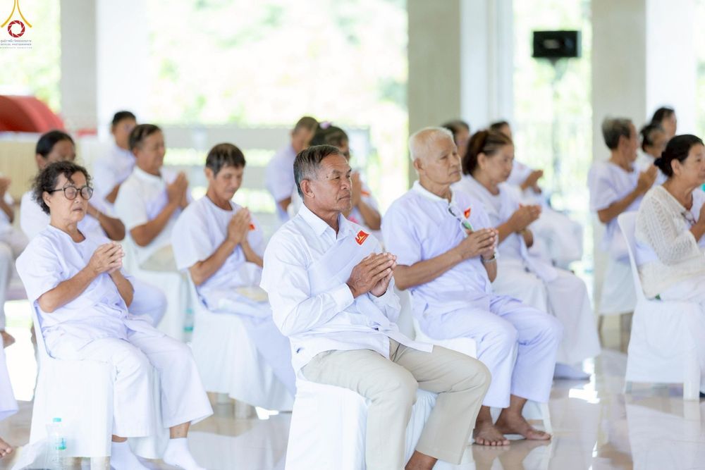 ภาพ No.246789:วันที่ 16-18 กันยายน พ.ศ. 2568 โครงการอบรมอุบาสกแก้วอุบาสิกาแก้ว รุ่นที่ 2 ณ ธุดงคสถานพิษณุโลก