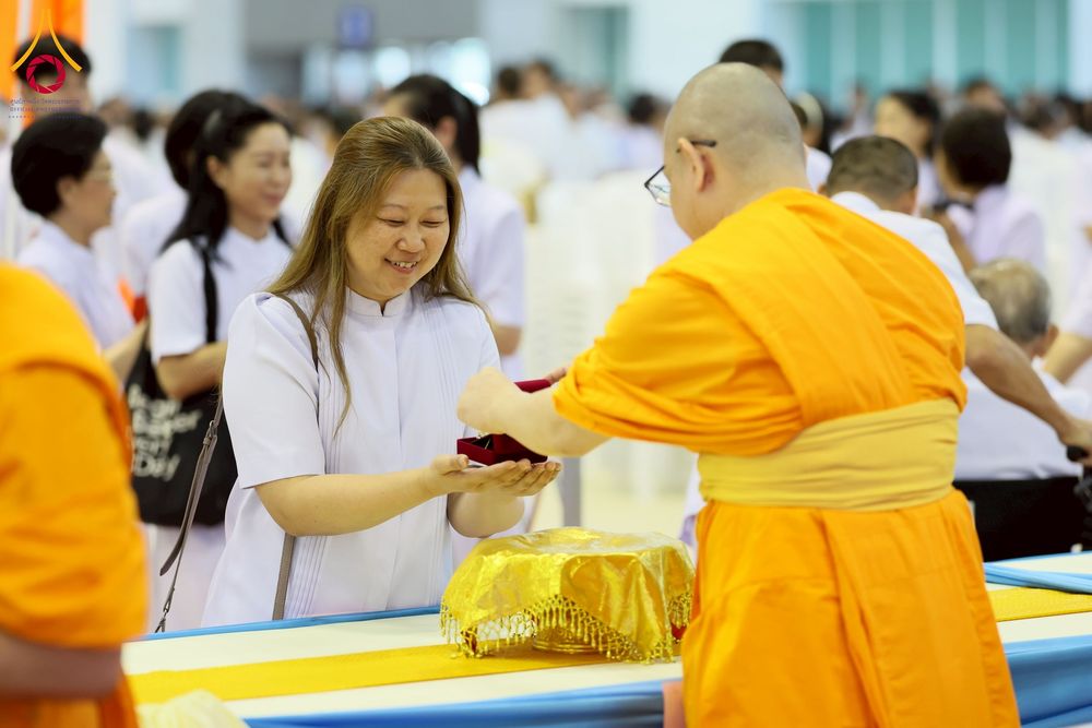 ภาพ No.259889:วันอาทิตย์ที่ 5 ตุลาคม พ.ศ. 2568 สัมมนาพิเศษ "จากกฐินวัดพระธรรมกาย สู่กฐินทั่วไทย 30,000 วัด" ณ สภาธรรมกายสากล วัดพระธรรมกาย