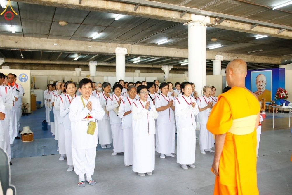ภาพ No.191446:V.49 สารพัดV สารพัดดี ที่ธรรมยาตรา ในโครงการธรรมยาตรา กตัญญูบูชา มหาปูชนียาจารย์ พระมงคลเทพมุนี(สด จนฺทสโร) พระผู้ปราบมาร อนุสรณ์สถาน 7 แห่ง ปีที่ 13 ระหว่างวันที่ 2-31 มกราคม พ.ศ. 2568
