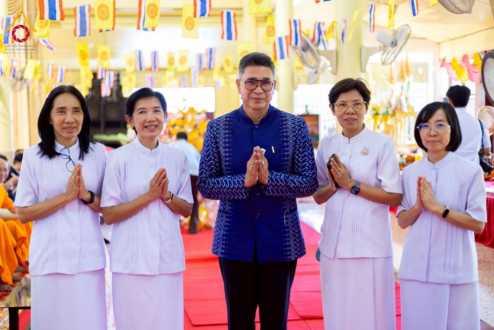 ภาพ No.275683:วันที่ 5 พฤศจิกายน พ.ศ. 2568 พิธีทอดกฐินสามัคคีทั่วไทย ณ วัดโพธิ์ศรี ต.ท่าข้าม อ.ค่ายบางระจัน จ.สิงห์บุรี โดยคณะศิษยานุศิษย์ บูชาธรรม 81 ปี หลวงพ่อธัมมชโย