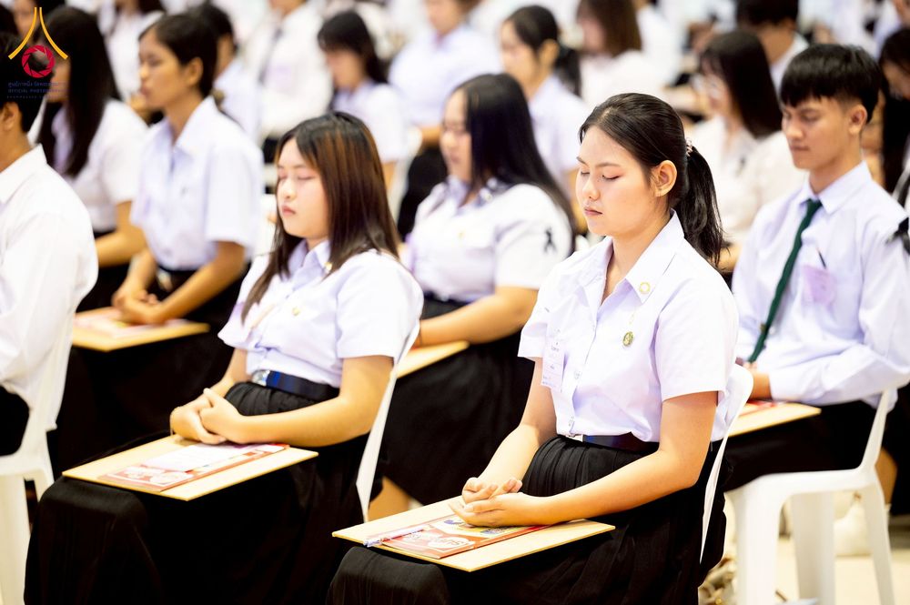 ภาพ No.273282:วันที่ 23 พฤศจิกายน พ.ศ. 2568 การสอบตอบปัญหาธรรมะ ทางก้าวหน้า "ระดับอุดมศึกษา" ณ ห้องแก้วสารพัดนึก 1 สภาธรรมกายสากล วัดพระธรรมกาย จ.ปทุมธานี