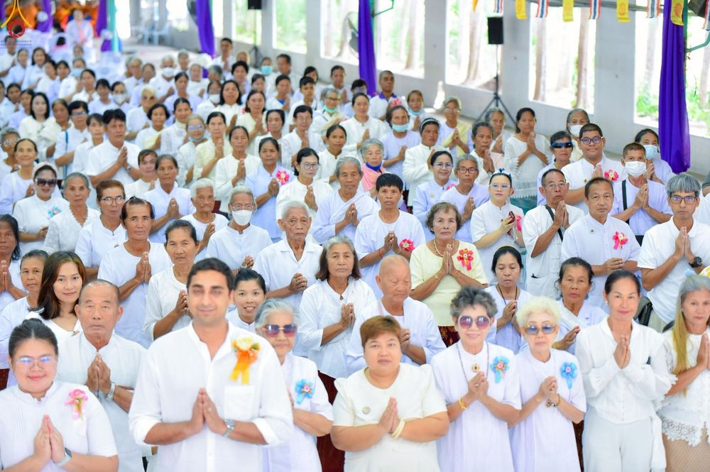 ภาพ No.271518:วันอาทิตย์ที่ 26 ตุลาคม พ.ศ. 2568 พิธีทอดกฐินสามัคคี เพื่อสร้างหอฉันและปรับปรุงอาคารสถานที่ ให้เหมาะสมในการอบรมคุณธรรมแก่เยาวชน ณ ศูนย์อบรมเยาวชนสุรินทร์