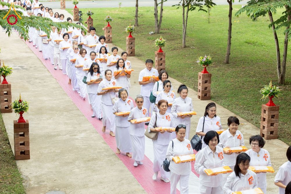 ภาพ No.255017:วันที่ 15 ตุลาคม พ.ศ. 2568 พิธีทอดกฐินสามัคคีประจำปี 2568 บูชาธรรม 81 ปี หลวงพ่อธัมมชโย ณ ศูนย์อบรมเยาวชนกาญจนบุรี