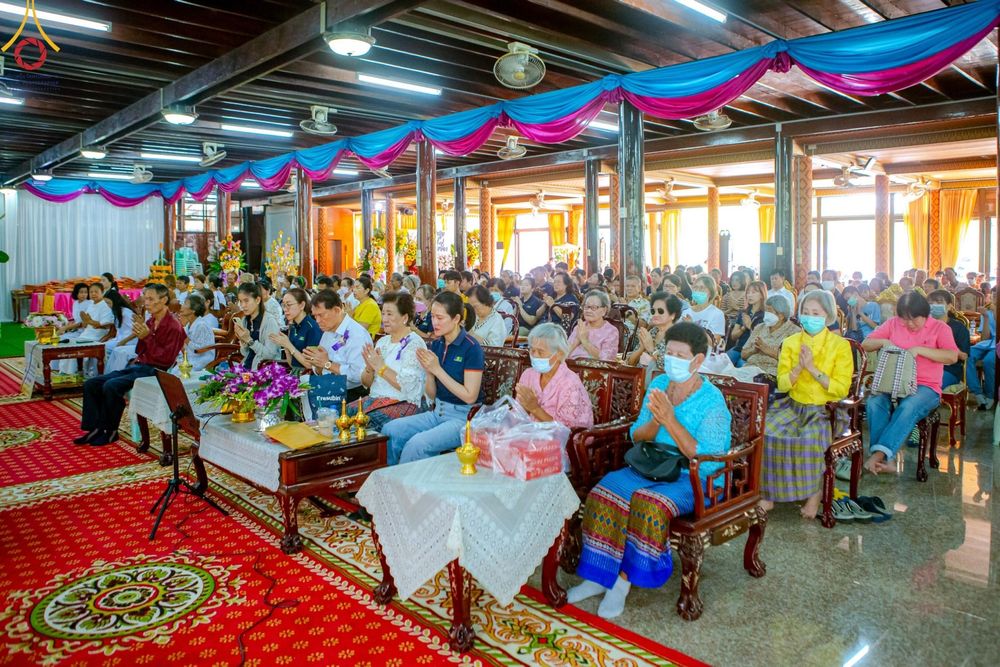 ภาพ No.165202:พิธีทอดกฐิน ณ วัดอินทโชติสังฆโพธิ์ธาราม อ.พนมสารคาม จ.ฉะเชิงเทรา ในโครงการกฐินสามัคคีทั่วไทย 30,000 วัด บูชาธรรม 80 ปี หลวงพ่อธัมมชโย โดยคณะศิษยานุศิษย์วัดพระธรรมกาย วันที่ 20 ตุลาคม พ.ศ. 2567