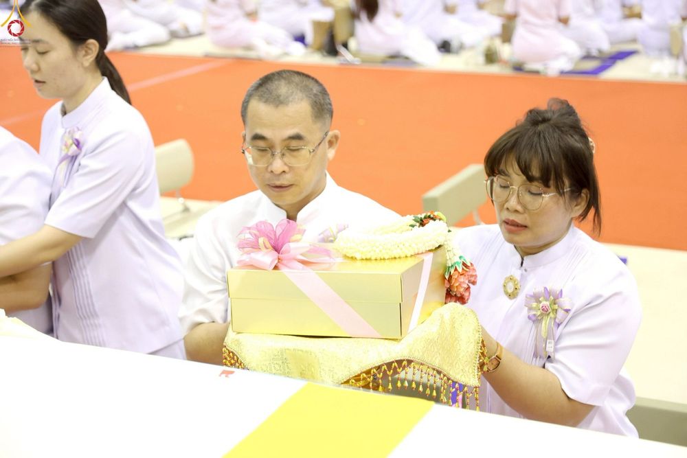 ภาพ No.236332:วันที่ 3 สิงหาคม พ.ศ. 2568 พิธีถวายมหาสังฆทานคณะสงฆ์ 2,000 กว่าวัดทั่วประเทศ ปีที่ 25 , พิธีถวายไทยธรรมคณะสงฆ์ 323 วัด 4 จังหวัดชายแดนภาคใต้ ณ วัดพระธรรมกาย