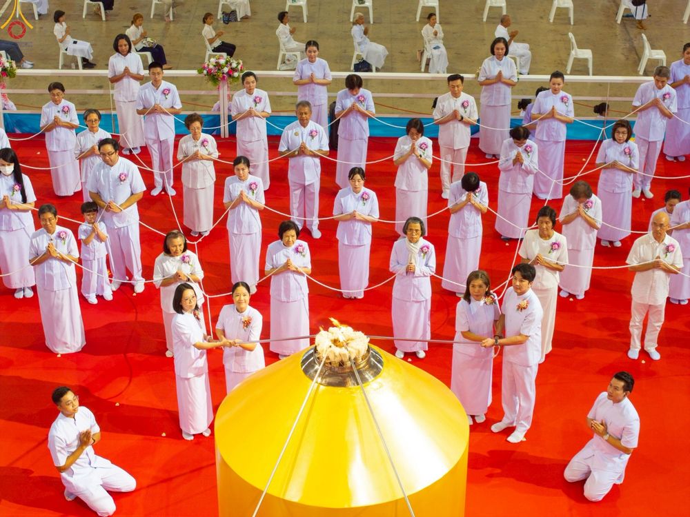 ภาพ No.249430:วันที่ 28 กันยายน พ.ศ. 2568 พิธีจุดเทียนใจ ไฟนิรันด์ อนันตชัย ณ สภาธรรมกายสากล วัดพระธรรมกาย