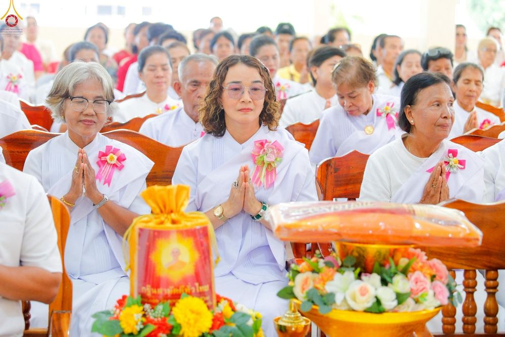 ภาพ No.256706:วันที่ 16 ตุลาคม พ.ศ. 2568 พิธีทอดกฐินสามัคคีทั่วไทย 30,000 วัด โดยคณะศิษยานุศิษย์ บูชาธรรม 81 ปี หลวงพ่อธัมมชโย ณ วัดสุภาษิตาราม ต.เกาะนางคำ อ.ปากพะยูน จ.พัทลุง