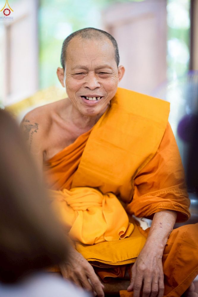 ภาพ No.262823:วันที่ 19 ตุลาคม พ.ศ. 2568 พิธีทอดกฐินสามัคคีทั่วไทย 30,000 วัด โดยคณะศิษยานุศิษย์ บูชาธรรม 81 ปี หลวงพ่อธัมมชโย ณ วัดนาหนอง ต.นาหูกวาง อ.ทับสะแก จ.ประจวบคีรีขันธ์