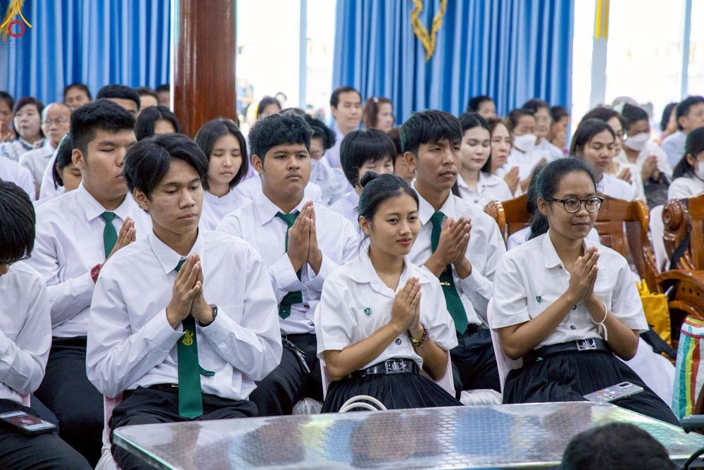 ภาพ No.264113:วันที่ 23 ตุลาคม พ.ศ. 2568 พิธีทอดกฐินสามัคคีทั่วไทย 30,000 วัด โดยคณะศิษยานุศิษย์ บูชาธรรม 81 ปี หลวงพ่อธัมมชโย ณ วัดบ่อน้ำจืด อ.กำแพงแสน จ.นครปฐม