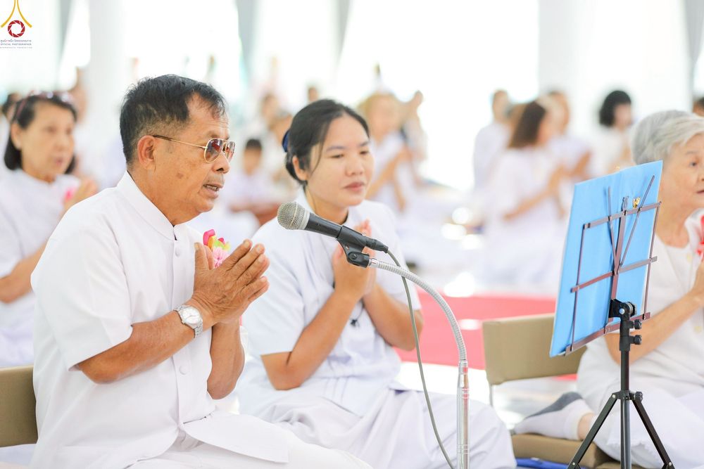 ภาพ No.253985:วันที่ 12 ตุลาคม พ.ศ. 2568 พิธีทอดกฐินสามัคคีทั่วไทย 30,000 วัด โดยคณะศิษยานุศิษย์ บูชาธรรม 81 ปี หลวงพ่อธัมมชโย ณ ธุดงคสถานชุมพร ต.ขุนกระทิง อ.เมือง จ.ชุมพร