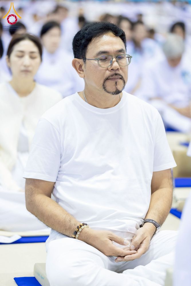 ภาพ No.277126:วันอาทิตย์ที่ 7 ธันวาคม พ.ศ. 2568 พิธีบูชาข้าวพระ ณ สภาธรรมกายสากล วัดพระธรรมกาย