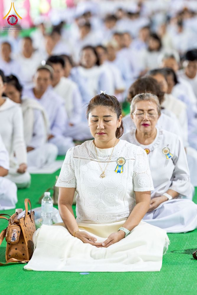 ภาพ No.250270:วันอังคารที่ 7 ตุลาคม พ.ศ. 2568 พิธีทอดผ้าป่าเพื่อสร้าง "ลานอเนกประสงค์พญานาค 4 ตระกูล" ณ พุทธอุทยานนานาชาติ อ.โพนพิสัย จ.หนองคาย