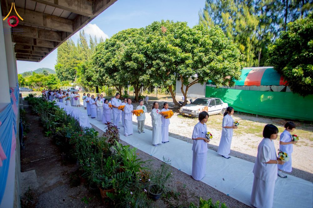 ภาพ No.274616:วันอาทิตย์ที่ 23 พฤศจิกายน พ.ศ. 2568 พิธีทอดผ้าป่าสามัคคี เพื่อระดมทุนสร้างกุฏิที่พักสามเณร ณ ศูนย์ปฏิบัติธรรมสวนผึ้ง จ.ราชบุรี