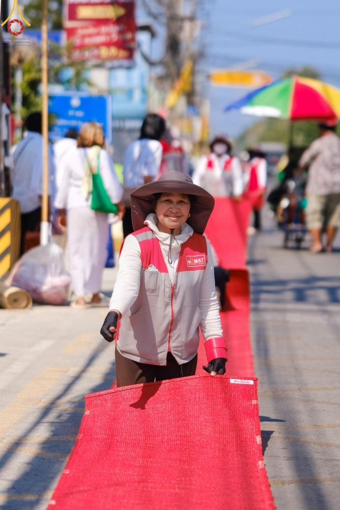 ภาพ No.208067:V.55 สารพัดV สารพัดดี ที่วัดพระธรรมกาย ในโครงการธรรมยาตรา กตัญญูบูชา มหาปูชนียาจารย์ พระมงคลเทพมุนี (สด จนฺทสโร) พระผู้ปราบมาร อนุสรณ์สถาน 7 แห่ง ปีที่ 13 ระหว่างวันที่ 2-31 มกราคม พ.ศ. 2568