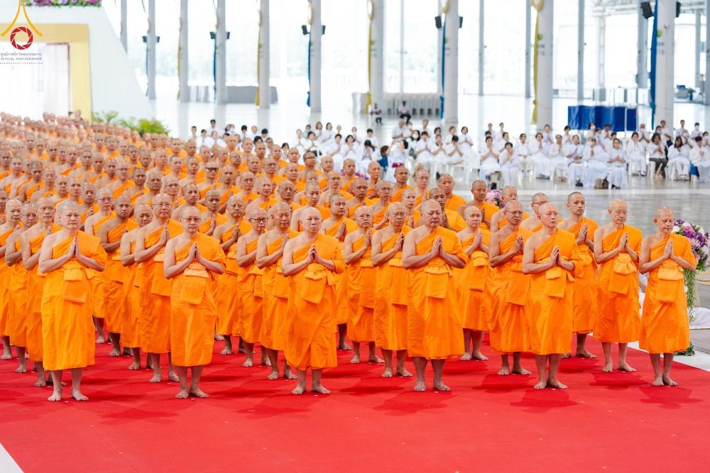 ภาพ No.182754:พิธีปฎิบัติธรรมและพิธีรับมอบต้นสมบัติจักรพรรดิ วันอาทิตย์ที่ 15 ธันวาคม พ.ศ. 2567 ณ สภาธรรมกายสากล วัดพระธรรมกาย
