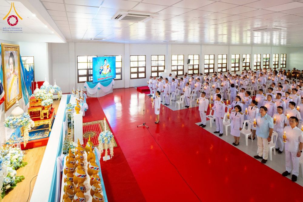 ภาพ No.237761:พิธีถวายเครื่องราชสักการะและวางพานพุ่ม และพิธีจุดเทียนถวายพระพรชัยมงคล เนื่องในโอกาสวันเฉลิมพระชนมพรรษา สมเด็จพระนางเจ้าสิริกิติ์ พระบรมราชินีนาถ พระบรมราชชนนีพันปีหลวง วันอังคารที่ 12 สิงหาคม พ.ศ. 2568  ณ อาคารปลูกศรัทธา 2 วัดพระธรรมกาย