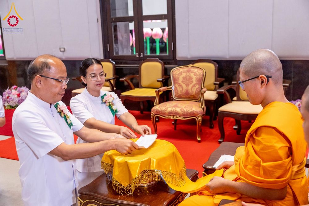 ภาพ No.231275:วันพฤหัสบดีที่ 3 กรกฏาคม พ.ศ. 2568 พิธีมุทิตาสักการะพระภิกษุนาคหลวง พระมหาพนาวัฒน์ ธมฺมนฺตคามี (จันทร์เผือก) เปรียญธรรม ๙ ประโยค ณ วัดพระธรรมกาย ปทุมธานี