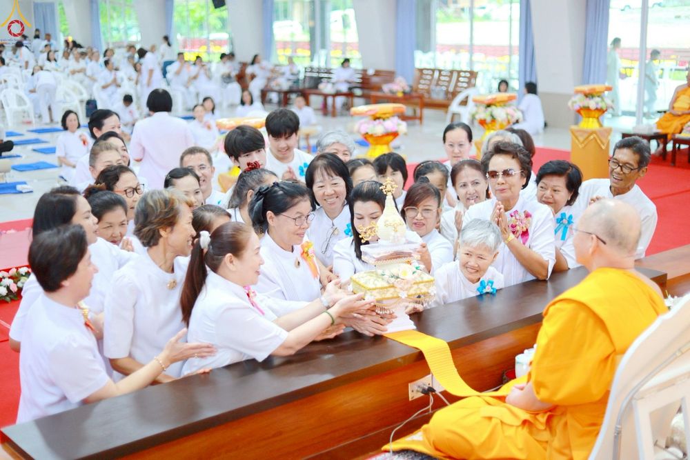 ภาพ No.261087:วันอังคารที่ 14 ตุลาคม พ.ศ. 2568 พิธีทอดกฐินสามัคคี "สร้างองค์พระเจดีย์เพื่อสร้างสันติภาพโลก" ขนาดหน้าตัก 10 เมตร ณ ศูนย์ปฏิบัติธรรมระยอง(บ้านช่องลม) ตำบลบางบุตร อำเภอบ้านค่าย จังหวัดระยอง