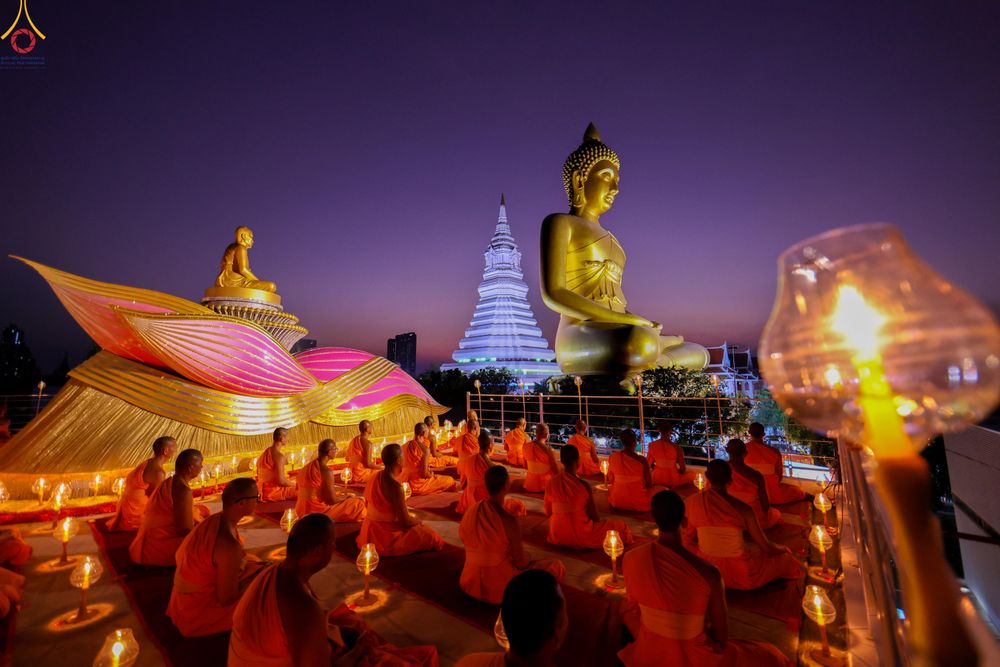 ภาพ No.302934:วันที่ 24 มกราคม พ.ศ. 2569 พิธีจุดประทีปธรรมถวายเป็นพุทธบูชา  และบูชาธรรมมหาปูชนียาจารย์  ณ อาคารธรรมยาตรา กตัญญูบูชามหาปูชนียาจารย์  ตรงข้ามวัดปากน้ำภาษีเจริญ จ.กรุงเทพมหานคร ในโครงการธรรมยาตรา กตัญญูบูชา มหาปูชนียาจารย์ พระมงคลเทพมุนี(สด จนฺทสโร) พระผู