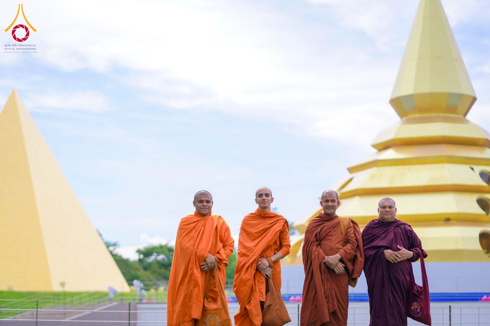 ภาพ No.328892:วันที่ 7-15 พฤษภาคม พ.ศ.2569 ต้อนรับชาวต่างชาติจากประเทศรัสเซีย เมียนมาร์ บังคลาเทศ และศรีลังกาเยี่ยมชมและสักการะพระมหาธรรมกายเจดีย์ ณ วัดพระธรรมกาย