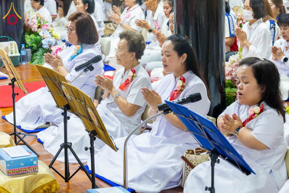 ภาพ No.300906:วันที่ 22 มกราคม พ.ศ. 2569 พิธีทอดผ้าป่าทำนุบำรุงศาสนสถาน ณ วัดบางปลา อ.บางเลน จ.นครปฐม ในโครงการธรรมยาตรา กตัญญูบูชา มหาปูชนียาจารย์ พระมงคลเทพมุนี(สด จนฺทสโร) พระผู้ปราบมาร อนุสรณ์สถาน 7 แห่ง ปีที่ 14