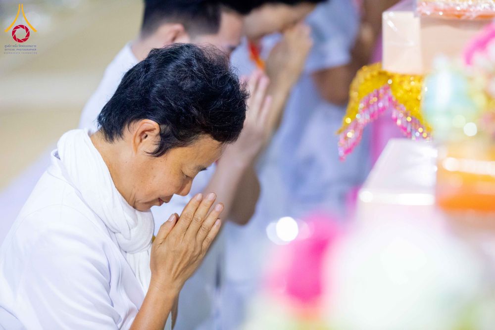 ภาพ No.300216:วันที่ 22 มกราคม พ.ศ. 2569 พิธีถวายภัตตาหารเป็นสังฆทาน แด่พระธรรมยาตรา ณ อนุสรณ์สถานบางปลา วัดบางปลา อำเภอบางเลน จังหวัดนครปฐม ในโครงการธรรมยาตรา กตัญญูบูชา มหาปูชนียาจารย์ พระมงคลเทพมุนี(สด จนฺทสโร) พระผู้ปราบมาร อนุสรณ์สถาน 7 แห่ง ปีที่ 14