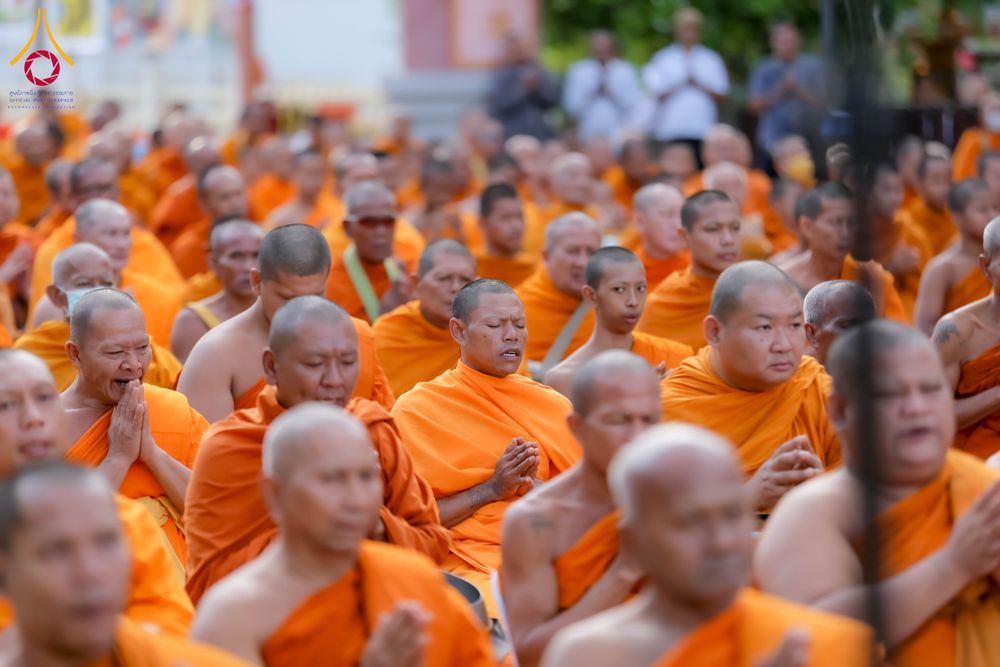 ภาพ No.314039:วันอาทิตย์ที่ 14 มีนาคม พ.ศ. 2569 ทำบุญเมืองหาดใหญ่ตักบาตรพระ 1,109 รูป เติมบุญใหญ่ หลังวิกฤตมหาอุทกภัย ณ ซุ้มประตูไชน่าทาวน์ ถนนศุภสารรังสรรค์ อ.หาดใหญ่ จ.สงขลา