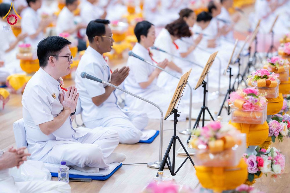 ภาพ No.313684:วันอาทิตย์ที่ 15 มีนาคม พ.ศ. 2569 พิธีร่วมบุญบรรพชาสามเณร 5000 รูป ณ ห้องแก้วสารพัดนึก 2 สภาธรรมกายสากล วัดพระธรรมกาย