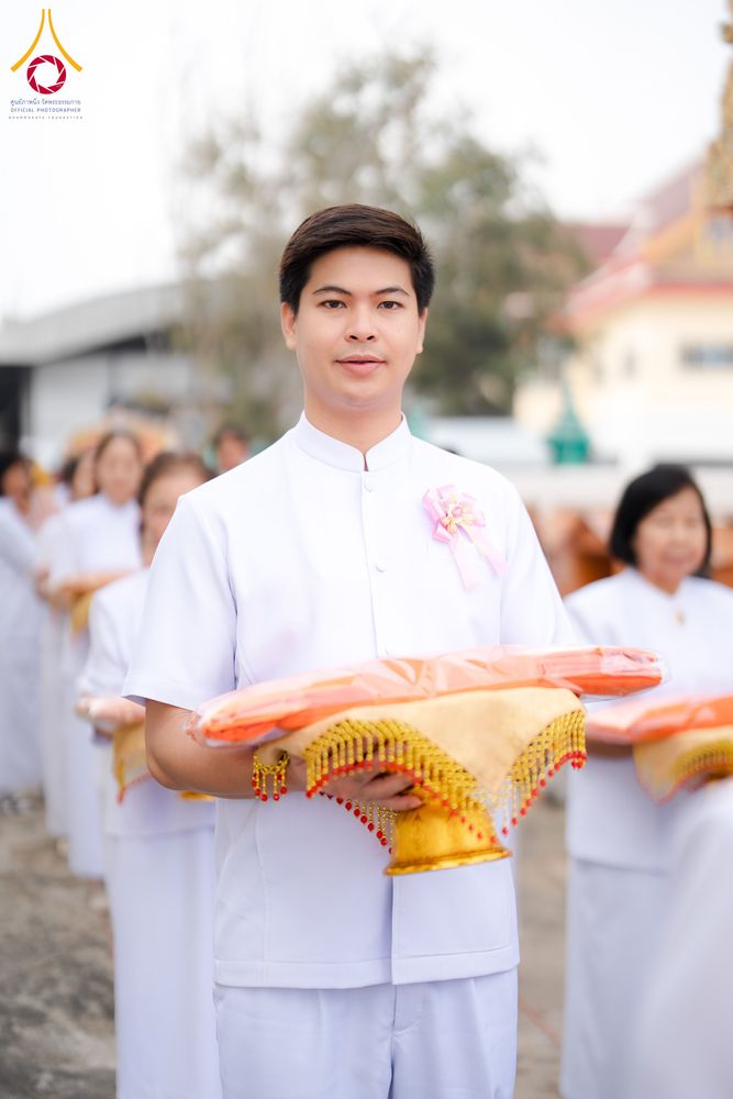 ภาพ No.298937:วันที่ 20 มกราคม พ.ศ. 2569 พิธีทอดผ้าป่าทำนุบำรุงศาสนสถาน ณ วัดใหม่นพรัตน์ ต.เนินพระปรางค์ อ.สองพี่น้อง จ.สุพรรณบุรี ในโครงการธรรมยาตรา กตัญญูบูชา มหาปูชนียาจารย์ พระมงคลเทพมุนี(สด จนฺทสโร) พระผู้ปราบมาร อนุสรณ์สถาน 7 แห่ง ปีที่ 14