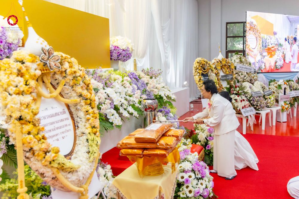 ภาพ No.316163:วันศุกร์ที่ 27 มีนาคม พ.ศ. 2569 พิธีบำเพ็ญกุศล คุณพ่อณรงค์ จินตมากุล  สิริอายุ 99 ปี 11 เดือน โยมบิดา พระครูปลัดรัตนวีรวัฒน์ (รังสฤษดิ์ อิทฺธิจินตโก) ที่ปรึกษาเจ้าคณะจังหวัดปทุมธานี เจ้าอาวาสวัดพระธรรมกาย  ณ ห้องปลูกศรัทธา 2 วัดพระธรรมกาย ปทุมธานี