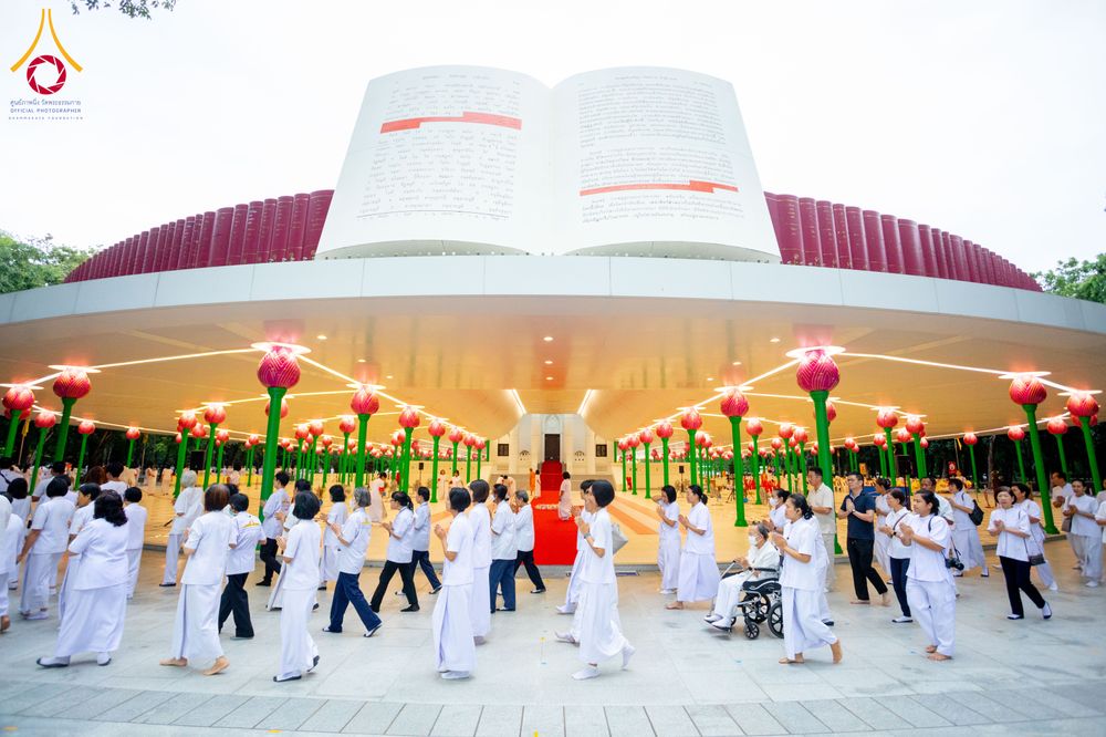 ภาพ No.286469:วันเสาร์ที่ 12 กรกฏาคม พ.ศ.2568 พิธีบรรพชาอุปสมบท  โครงการบรรพชาอุปสมบทหมู่ ธรรมทายาทนานาชาติ(ภาคภาษาจีน), โครงการบรรพชาสามเณร โรงเรียนนานาชาติ รุ่นที 14