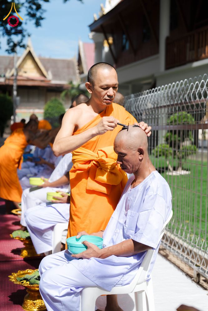 ภาพ No.341267:วันอาทิตย์ที่ 26 กรกฎาคม พ.ศ. 2569 ​โครงการอุปสมบทหมู่บูชาธรรมมหาปูชนียาจารย์ รุ่นที่ ๑ วัดกลางธนรินทร์ ต.บ้านแป้ง อ.พรหมบุรี จ.สิงห์บุรี