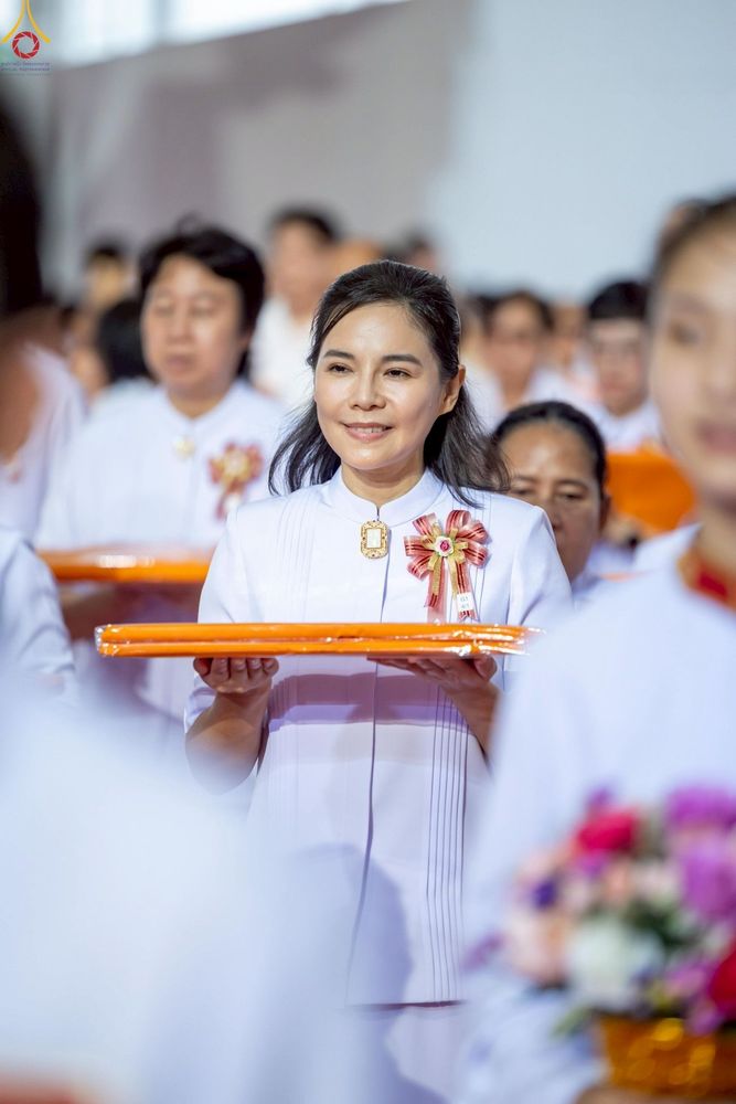 ภาพ No.243967:วันอาทิตย์ที่ 7 กันยายน พ.ศ. 2568 พิธีทอดผ้าป่าสมทบกฐินวัดพระธรรมกาย และสมทบกฐิน 30,000 วัดทั่วไทย ครั้งที่ 2 ณ ห้องแก้วสารพัดนึก 1 วัดพระธรรมกาย