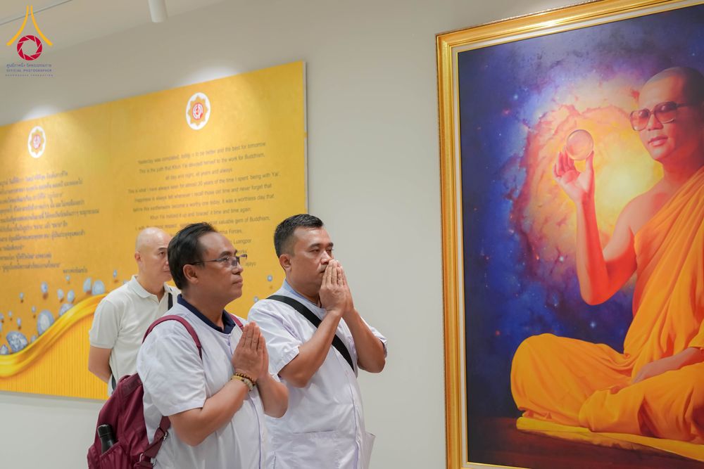 ภาพ No.326770:วันที่ 27-30 เมษายน พ.ศ.2569 ต้อนรับชาวต่างชาติจากประเทศมาเลเซีย ฝรั่งเศส เมียนมาร์ และศรีลังกา  เยี่ยมชมวัดพระธรรมกาย