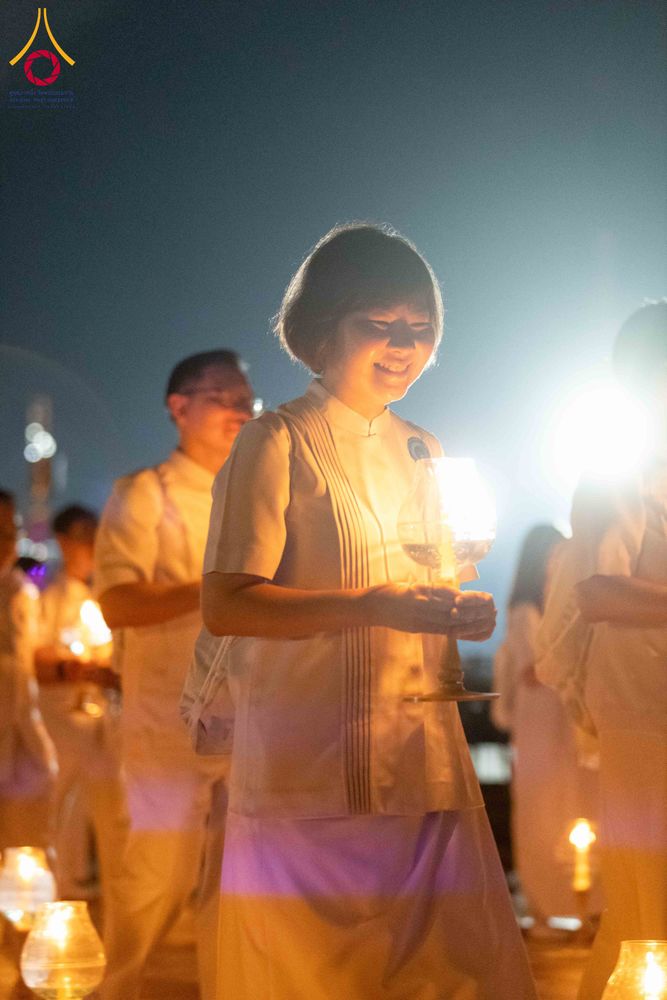 ภาพ No.312297:วันอังคารที่ 3 มีนาคม พ.ศ.2569 พิธีเวียนประทักษิณและจุดมาฆประทีป (ภาพชุดที่ 2) ณ ลานธรรมพระมหาธรรมกายเจดีย์ วัดพระธรรมกาย