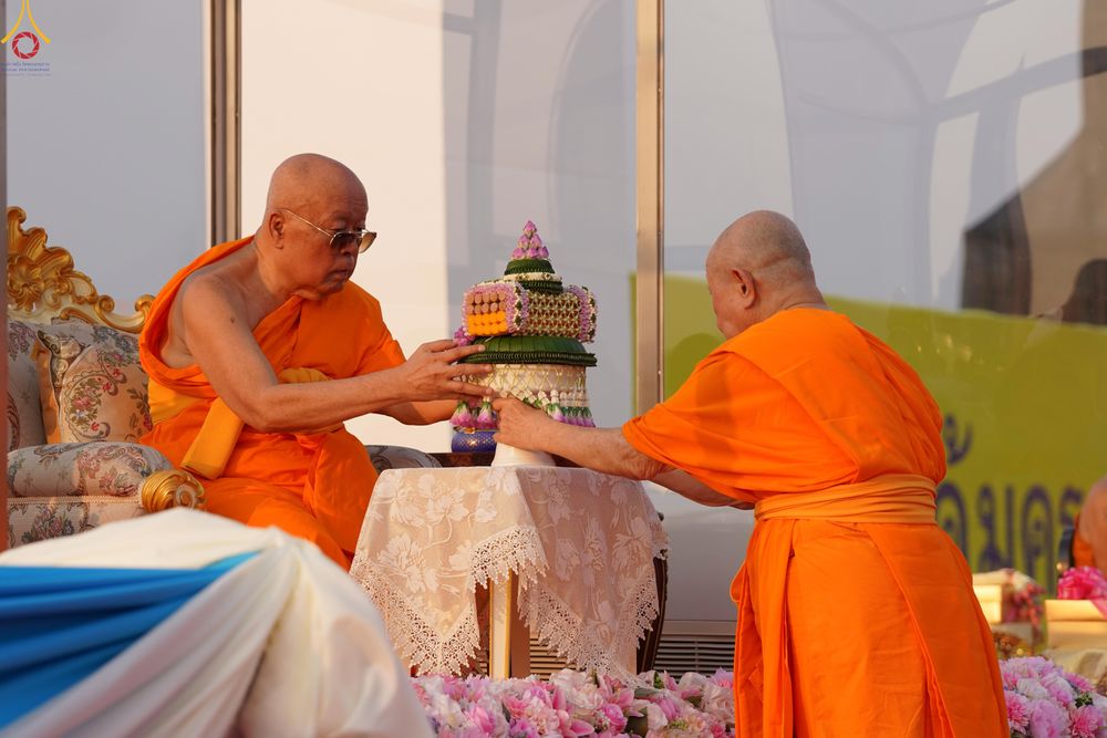 ภาพ No.324006:วันที่ 22 เมษายน พ.ศ.2569 (วันคุ้มครองโลก) พิธีถวายมหาสังฆทาน 40,000 กว่าวัดทั่วประเทศ ณ ลานธรรม พระมหาธรรมกายเจดีย์ วัดพระธรรมกาย