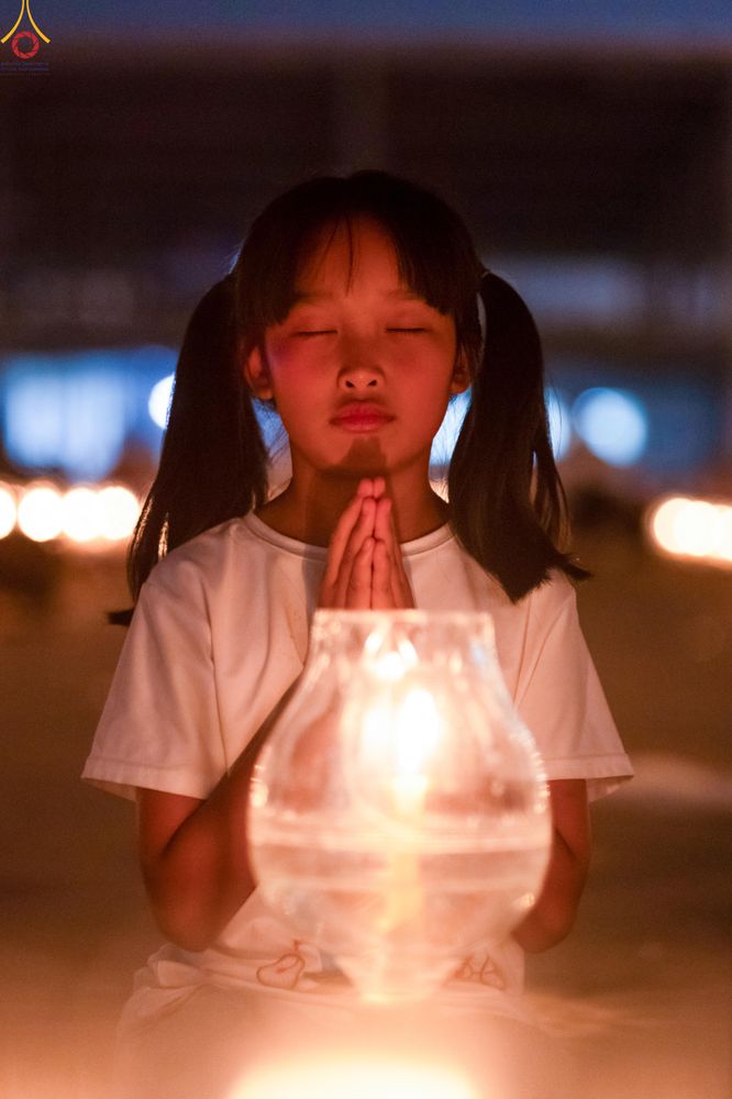 ภาพ No.308066:วันที่ 31 มกราคม พ.ศ. 2569 พิธีจุดประทีปธรรมถวายเป็นพุทธบูชา  และบูชาธรรมมหาปูชนียาจารย์ (ภาพชุดที่ 3) ณ วัดพระธรรมกาย ปทุมธานี ในโครงการธรรมยาตรา กตัญญูบูชา มหาปูชนียาจารย์ พระมงคลเทพมุนี(สด จนฺทสโร) พระผู้ปราบมาร อนุสรณ์สถาน 7 แห่ง ปีที่ 14