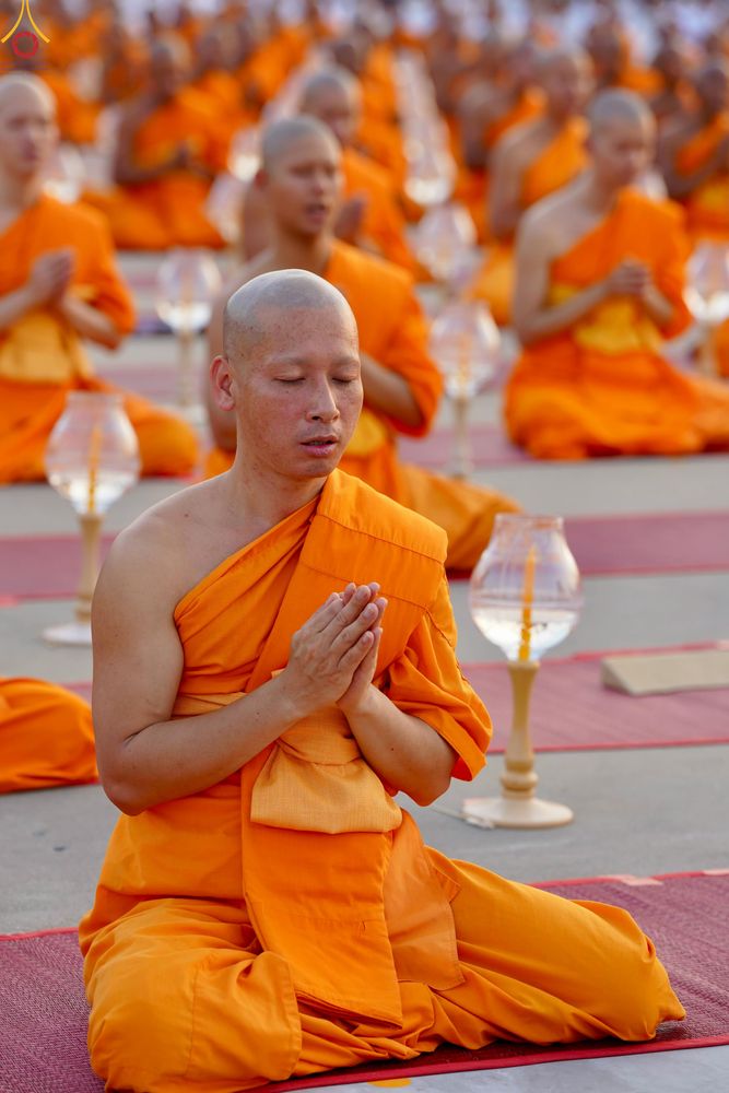 ภาพ No.307721:วันที่ 31 มกราคม พ.ศ. 2569 พิธีจุดประทีปธรรมถวายเป็นพุทธบูชา  และบูชาธรรมมหาปูชนียาจารย์ (ภาพชุดที่ 2) ณ วัดพระธรรมกาย ปทุมธานี ในโครงการธรรมยาตรา กตัญญูบูชา มหาปูชนียาจารย์ พระมงคลเทพมุนี(สด จนฺทสโร) พระผู้ปราบมาร อนุสรณ์สถาน 7 แห่ง ปีที่ 14