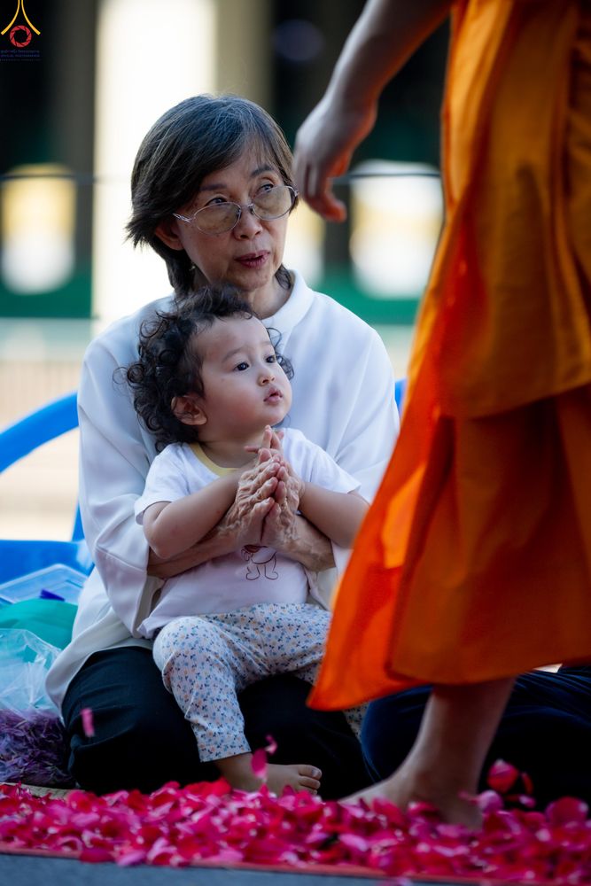 ภาพ No.287030:วันที่ 2 มกราคม พ.ศ.2569 พิธีต้อนรับพระธรรมยาตรา ครั้งที่ 1 (ภาพชุดที่ 2) ณ วัดพระธรรมกาย (วิหารหลวงปู่ - พระมหาธรรมกายเจดีย์)