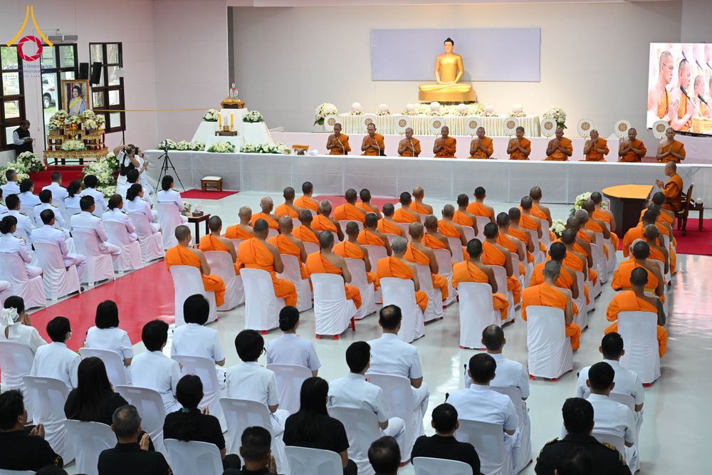 ภาพ No.280637:วันศุกร์ที่ 12 ธันวาคม พ.ศ.2568 พิธีบำเพ็ญกุศลปัญญาสมวาร (50 วัน) อุทิศถวายพระราชกุศลแด่ “พระพันปีหลวง” ณ วัดพระธรรมกาย