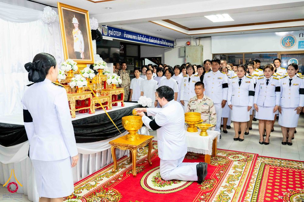 ภาพ No.337189:วันที่ 13-27 มิถุนายน พ.ศ.2569 พสกนิกรอำเภอคลองหลวง จัดพิธีบำเพ็ญกุศลสวดพระอภิธรรม อุทิศถวายพระกุศลแด่สมเด็จพระเจ้าลูกเธอ เจ้าฟ้าพัชรกิติยาภาฯ