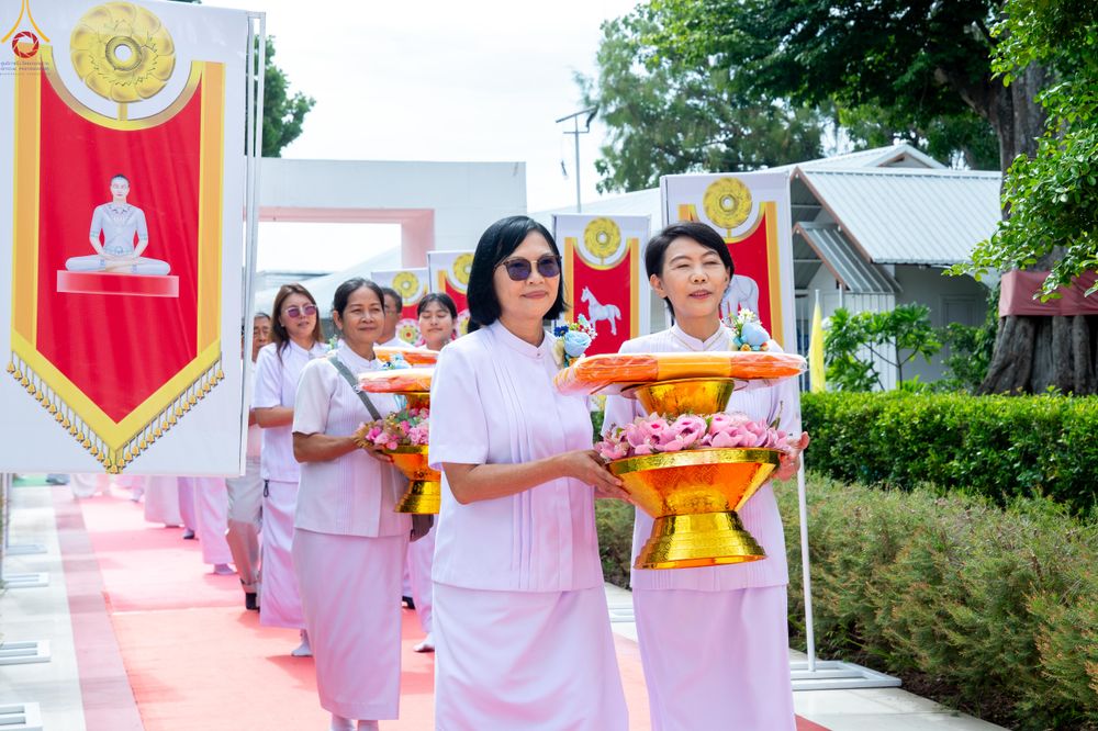 ภาพ No.336118:วันที่ 20 มิถุนายน พ.ศ.2569 พิธีทอดผ้าป่า ส่งเสริมงานพระพุทธศาสนา , พิธีเจริญพระพุทธมนต์เนื่องในวาระครบรอบ 14 ปี ธรรมอุทยานบ้านแป้ง อ.พรหมบุรี จ.สิงห์บุรี