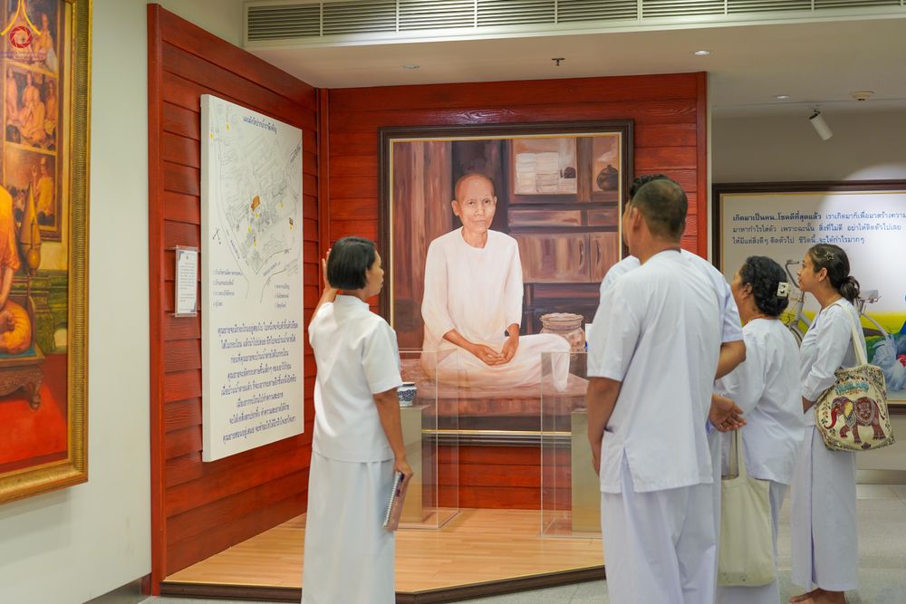 ภาพ No.329958:วันที่ 17-27 พฤษภาคม พ.ศ.2569 การต้อนรับชาวต่างชาติจากประเทศญี่ปุ่น เมียนมาร์ บังคลาเทศ อินเดีย เนปาล และศรีลังกา มาเยี่ยมชมและสักการะพระมหาธรรมกายเจดีย์ ณ วัดพระธรรมกาย