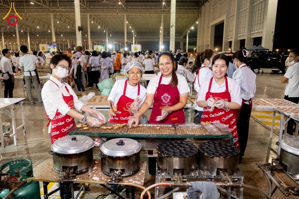 ภาพ No.306156:วันที่ 30 มกราคม พ.ศ. 2569 พิธีถวายภัตตาหารเป็นสังฆทาน แด่พระธรรมยาตรา ณ วัดพระธรรมกาย  จังหวัดปทุมธานี ในโครงการธรรมยาตรา กตัญญูบูชา มหาปูชนียาจารย์ พระมงคลเทพมุนี(สด จนฺทสโร) พระผู้ปราบมาร อนุสรณ์สถาน 7 แห่ง ปีที่ 14