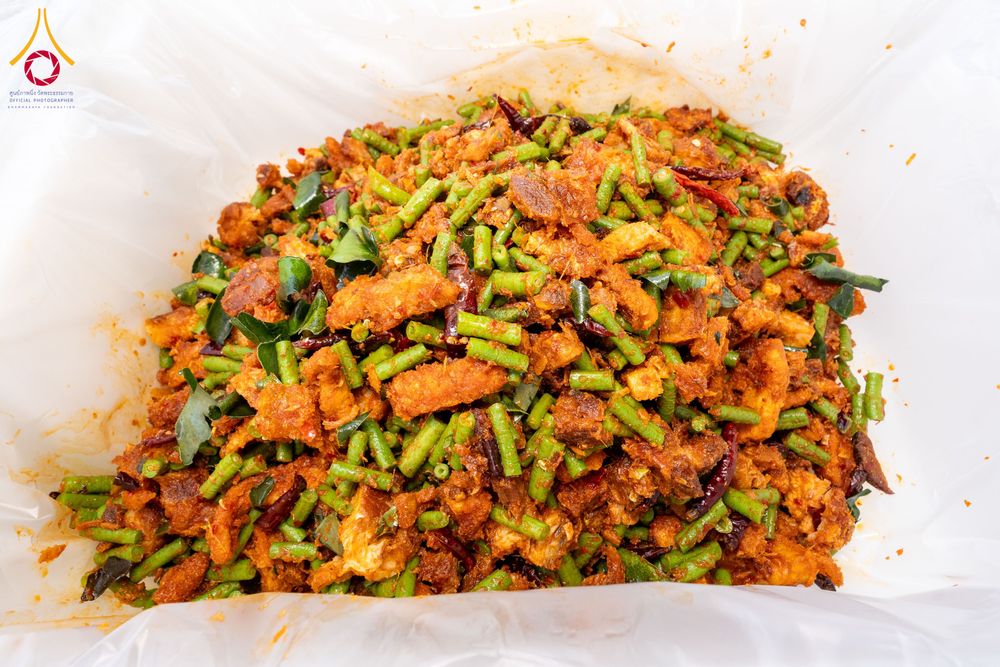 ภาพ No.293805:วันที่ 14 มกราคม พ.ศ. 2569  พิธีถวายภัตตาหารเป็นสังฆทาน แด่พระธรรมยาตรา  ณ วัดสองพี่น้อง ต.ต้นตาล อ.สองพี่น้อง จ.สุพรรณบุรี  ในโครงการธรรมยาตรา กตัญญูบูชา มหาปูชนียาจารย์  พระมงคลเทพมุนี(สด จนฺทสโร) พระผู้ปราบมาร  อนุสรณ์สถาน 7 แห่ง ปีที่ 14