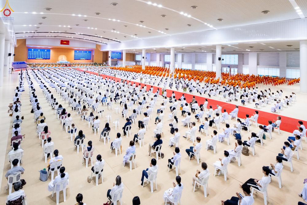 ภาพ No.339643:วันที่ 18 กรกฎาคม พ.ศ.2569 วันมหารำลึก ครั้งที่ 36 ณ ห้องแก้วสารพัดนึก 1 วัดพระธรรมกาย