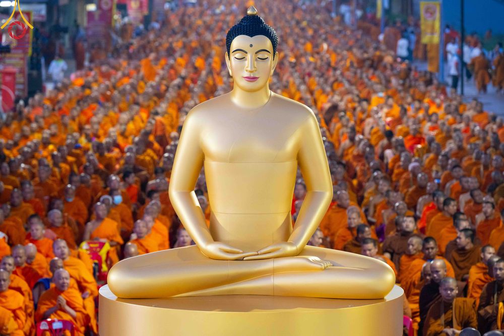 ภาพ No.343136:วันอาทิตย์ที่ 16 สิงหาคม พ.ศ.2569 พิธีตักบาตรพระ 10,000 รูป นานาชาติ ปีที่ 23 คณะสงฆ์ 4 ประเทศ 14 จังหวัดภาคใต้ น้อมถวายเป็นพุทธบูชา ทำบุญเพื่อแม่- พ่อ ณ ถนนนิพัทธ์อุทิศ 3 อ.หาดใหญ่ จ.สงขลา